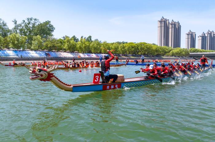 河南省第十屆“中華軒轅龍舟大賽”在漯河舉辦